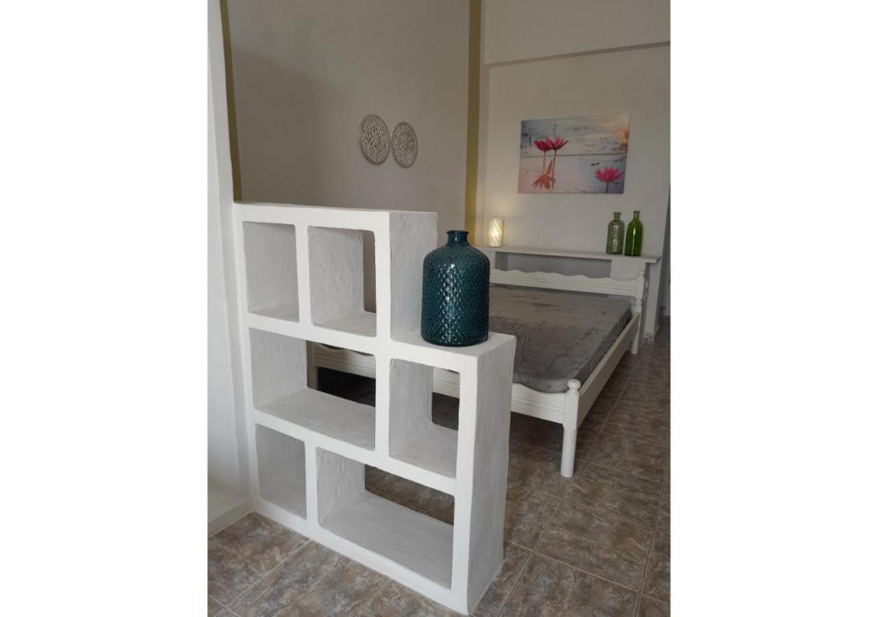 Overhill Apartments Adamas Kültér fotó