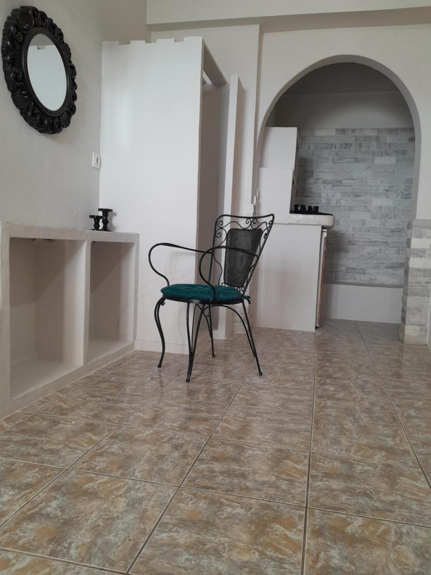 Overhill Apartments Adamas Kültér fotó
